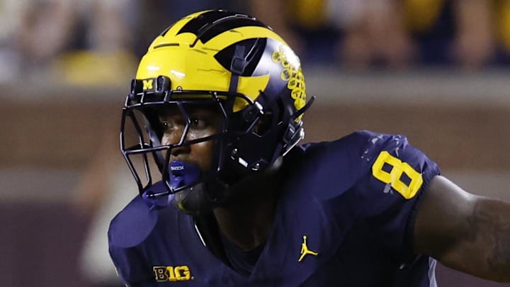 Michigan Wolverines defensive end Derrick Moore (8).