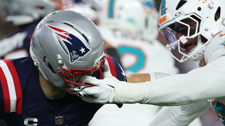 Miami Dolphins v New England Patriots - NFL 2025 Miami Dolphins v New England Patriots - NFL 2025