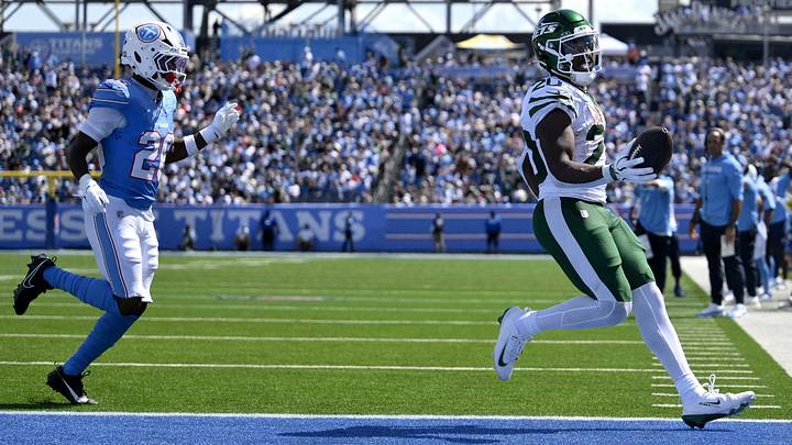 Find out which award Jets RB Breece Hall received in Week 1, courtesy of Sports Illustrated's Nick Faria. Find out which award Jets RB Breece Hall received in Week 1, courtesy of Sports Illustrated's Nick Faria.