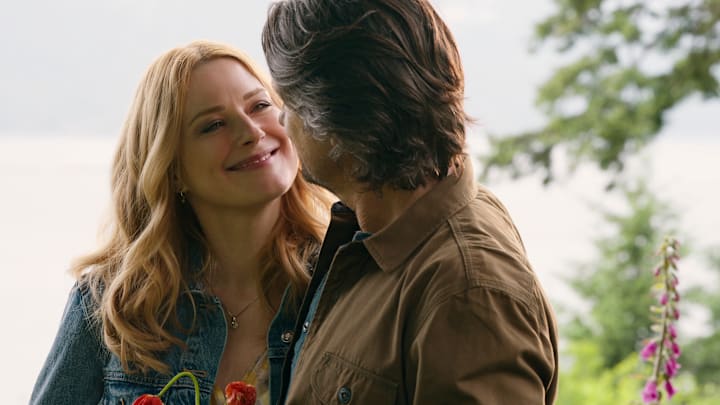Virgin River. (L to R) Alexandra Breckenridge as Mel Monroe, Martin Henderson as Jack Sheridan in episode 607 of Virgin River. Cr. Courtesy of Netflix © 2024