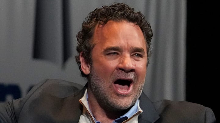 Former Indianapolis Colts center Jeff Saturday speaks Former Indianapolis Colts center Jeff Saturday speaks