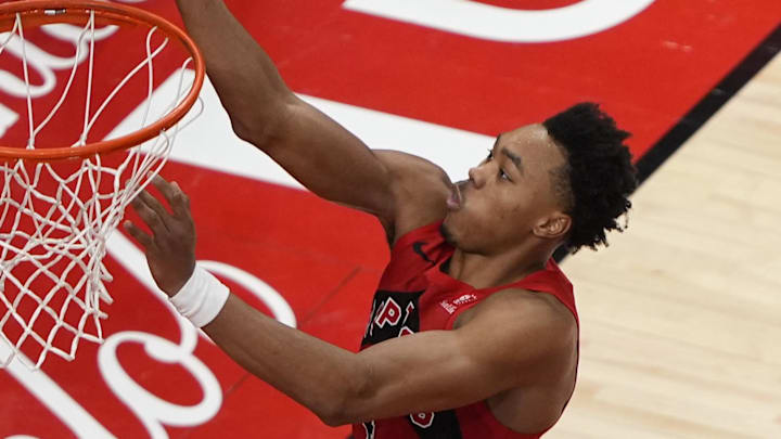 Toronto Raptors guard Scottie Barnes goes up to make a basket against the Cleveland Cavaliers.