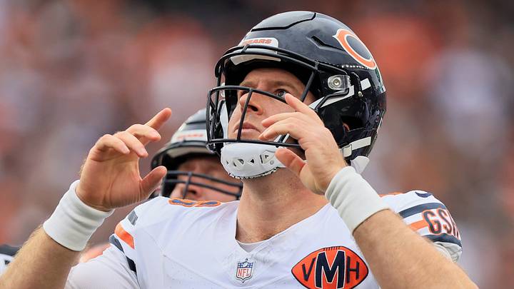 Then-Chicago Bears long snapper Scott Daly (46) reacts after a field goal last season.