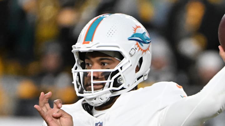 Miami Dolphins quarterback Tua Tagovailoa Miami Dolphins quarterback Tua Tagovailoa