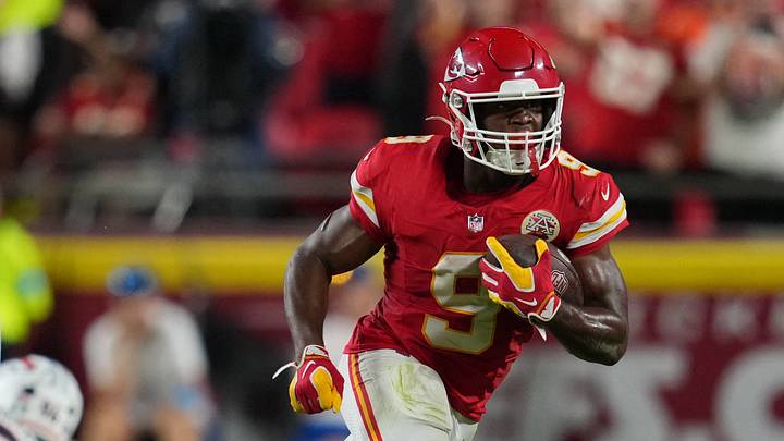 Sep 14, 2026; Kansas City, Missouri, USA; Kansas City Chiefs running back Kenneth Walker III (9) rushes the ball against the Denver Broncos in the first half at GEHA Field at Arrowhead Stadium. Mandatory Credit: Jay Biggerstaff-Imagn Images Sep 14, 2026; Kansas City, Missouri, USA; Kansas City Chiefs running back Kenneth Walker III (9) rushes the ball against the Denver Broncos in the first half at GEHA Field at Arrowhead Stadium. Mandatory Credit: Jay Biggerstaff-Imagn Images
