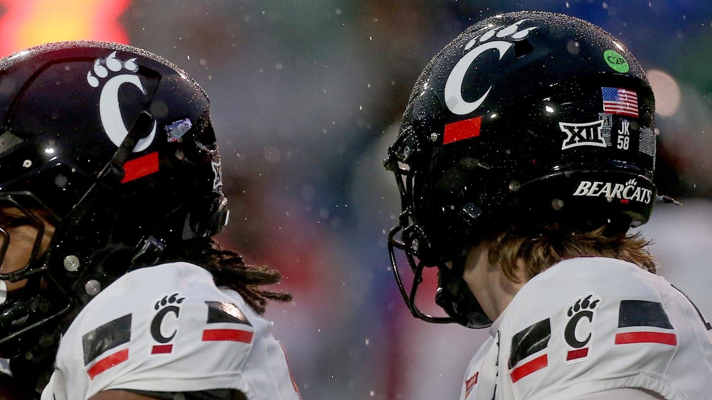 Cincinnati Bearcats Add Three-Star 2027 Wide Receiver to Recruiting Class