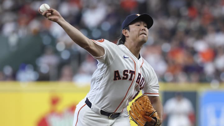 Houston Astros starting pitcher Tatsuya Imai (45) delivers a pitch. 