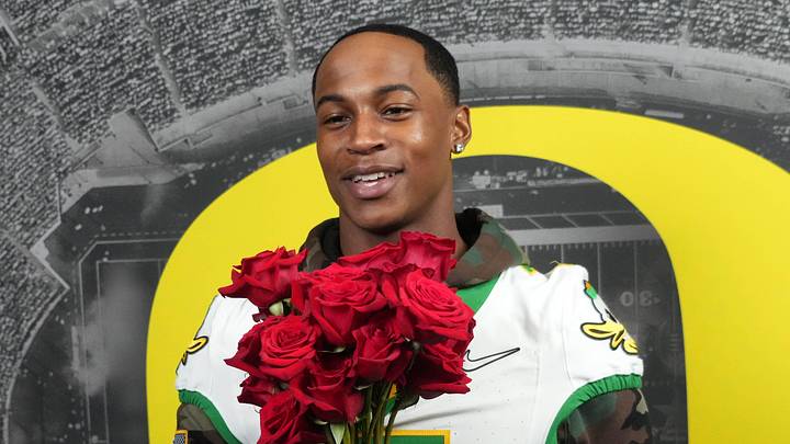 Dec 30, 2024; Los Angeles, CA, USA; Oregon Ducks wide receiver Evan Stewart (7) poses during Rose Bowl media day at Sheraton Grand LA. Mandatory Credit: Kirby Lee-Imagn Images