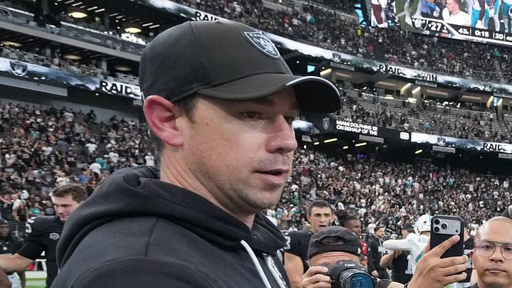 Sep 13, 2026; Paradise, Nevada, USA; Las Vegas Raiders head coach Klint Kubiak shakes hands with Miami Dolphins head coach Jeff Hafley after the game at Allegiant Stadium. Mandatory Credit: Kirby Lee-Imagn Images Sep 13, 2026; Paradise, Nevada, USA; Las Vegas Raiders head coach Klint Kubiak shakes hands with Miami Dolphins head coach Jeff Hafley after the game at Allegiant Stadium. Mandatory Credit: Kirby Lee-Imagn Images