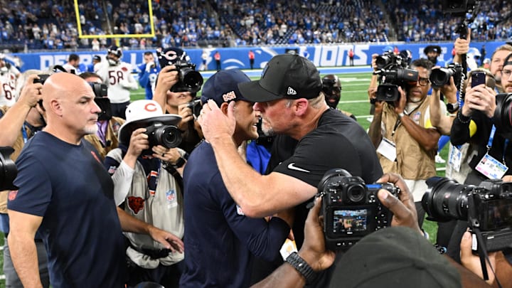 Chicago Bears head coach Ben Johnson and Detroit Lions head coach Dan Campbell.
