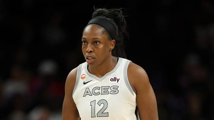 Jun 17, 2026; Phoenix, Arizona, USA; Las Vegas Aces guard Chelsea Gray (12) against the Phoenix Mercury at Mortgage Matchup Center. Mandatory Credit: Mark J. Rebilas-Imagn Images Jun 17, 2026; Phoenix, Arizona, USA; Las Vegas Aces guard Chelsea Gray (12) against the Phoenix Mercury at Mortgage Matchup Center. Mandatory Credit: Mark J. Rebilas-Imagn Images