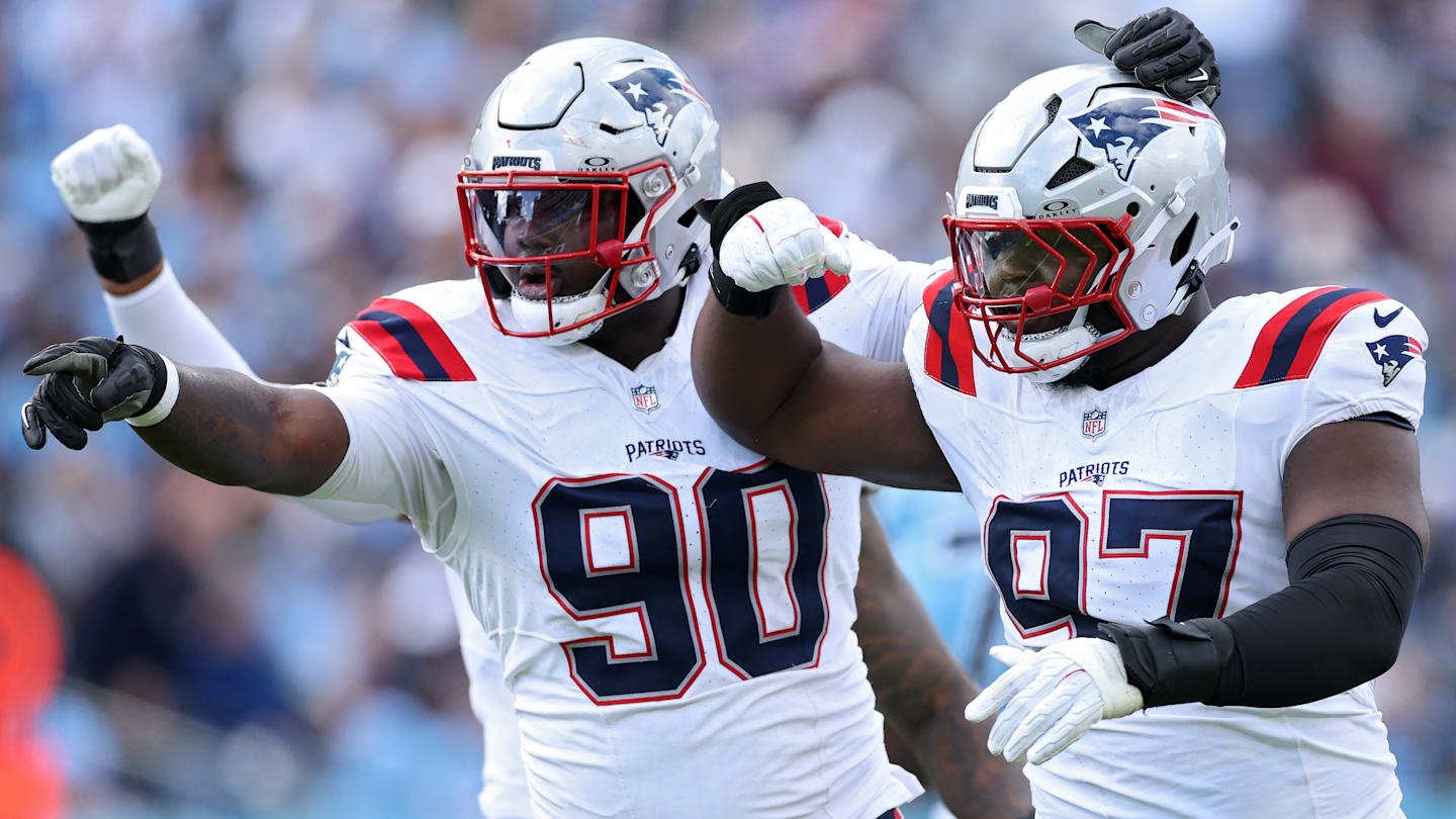 Falcons coach takes sour grapes to new level by accusing Patriots of cheating