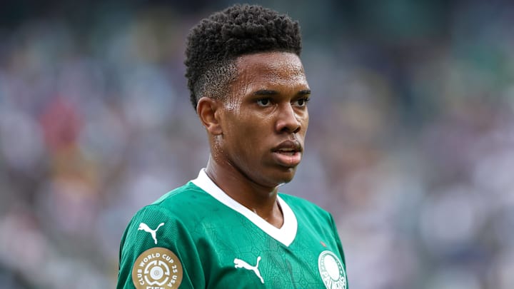 Estêvão Willian caught the eye in Palmeiras’ opening game of the 2025 Club World Cup.