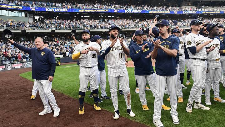 Sep 27, 2026; Milwaukee, Wisconsin, USA;  Milwaukee Brewers thanks their fans after playing the last regular season game against the St. Louis Cardinals at American Family Field.  Mandatory Credit: Benny Sieu-Imagn Images