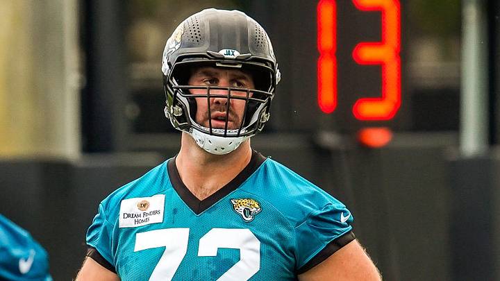 Jacksonville Jaguars offensive tackle Walker Little (72) jogs on the field during the second day of minicamp at the Miller Electric Center, Wednesday, June 10, 2026, in Jacksonville. [Doug Engle/Florida Times-Union]