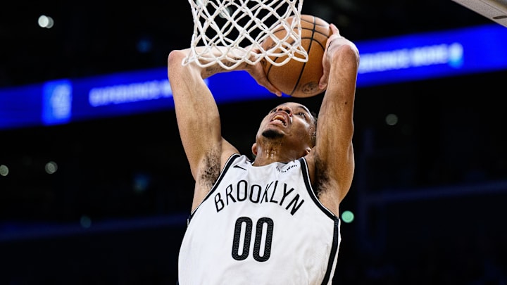 Mar 27, 2026; Los Angeles, California, USA; Brooklyn Nets forward Josh Minott (00) dunks during the first half against the Los Angeles Lakers at Crypto.com Arena. Mandatory Credit: William Liang-Imagn Images