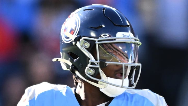 Tennessee Titans quarterback Cam Ward drops to throw during the first half against the Kansas City Chiefs.