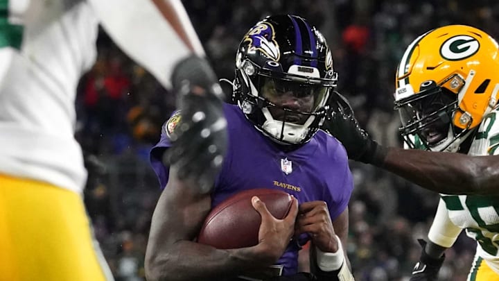 Baltimore Ravens quarterback Tyler Huntley will face the Green Bay Packers on Saturday night at Lambeau Field.