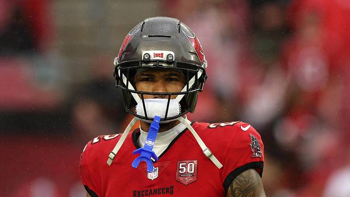 Tampa Bay Buccaneers wide receiver Emeka Egbuka (2) warms up before the game against the Carolina Panthers Tampa Bay Buccaneers wide receiver Emeka Egbuka (2) warms up before the game against the Carolina Panthers