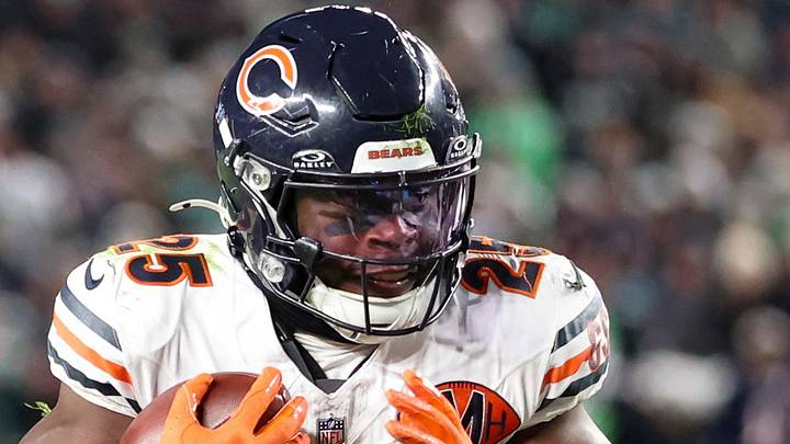 Chicago Bears running back Kyle Monangai