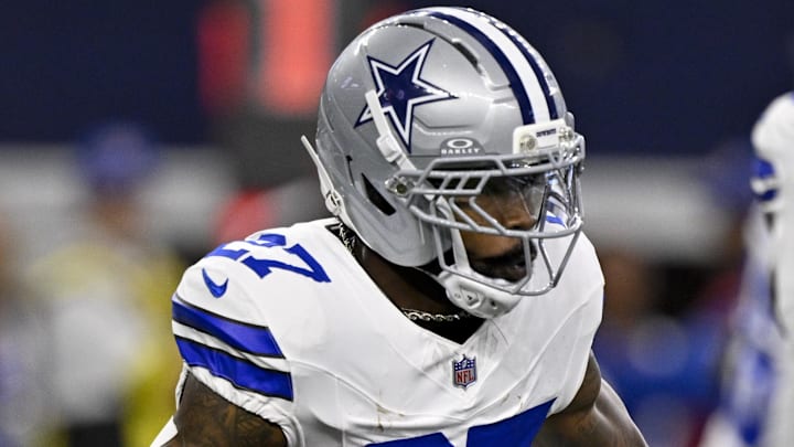 Aug 16, 2025; Arlington, Texas, USA; Dallas Cowboys running back Miles Sanders (27) runs with the ball during the game between the Dallas Cowboys and the Baltimore Ravens at AT&T Stadium. Mandatory Credit: Jerome Miron-Imagn Images Aug 16, 2025; Arlington, Texas, USA; Dallas Cowboys running back Miles Sanders (27) runs with the ball during the game between the Dallas Cowboys and the Baltimore Ravens at AT&T Stadium. Mandatory Credit: Jerome Miron-Imagn Images