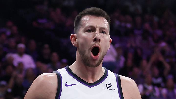 Drew Eubanks of the Sacramento Kings reacts after a basket in the fourth quarter against the Timberwolves. (Photo by Lachlan Cunningham/Getty Images)