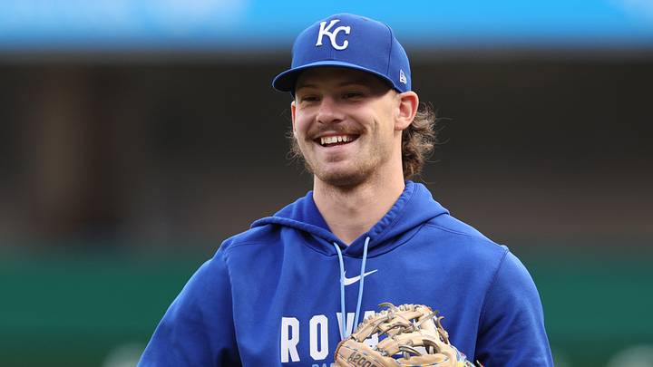 Kansas City Royals shortstop Bobby Witt Jr. (7) smiles