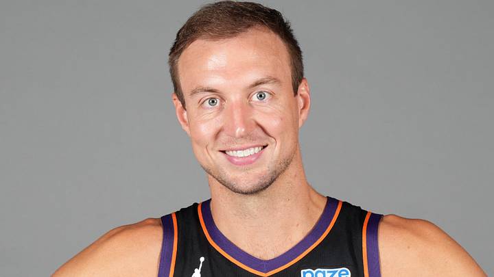 Sep 28, 2026; Phoenix, AZ, USA; Phoenix Suns guard Luke Kennard (8) poses for a photo on Media Day at Mortgage Matchup Center. Mandatory Credit: Rick Scuteri-Imagn Images Sep 28, 2026; Phoenix, AZ, USA; Phoenix Suns guard Luke Kennard (8) poses for a photo on Media Day at Mortgage Matchup Center. Mandatory Credit: Rick Scuteri-Imagn Images