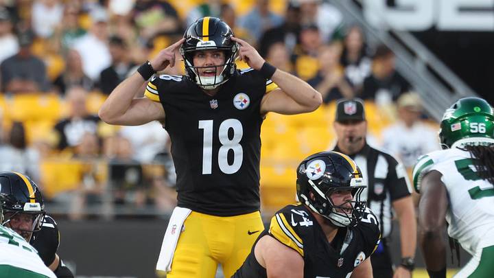 Aug 21, 2026; Pittsburgh, Pennsylvania, USA; Pittsburgh Steelers quarterback Will Howard (18) calls an audible at the line of scrimmage against the New York Jets during the second quarter at Acrisure Stadium. Mandatory Credit: Charles LeClaire-Imagn Images Aug 21, 2026; Pittsburgh, Pennsylvania, USA; Pittsburgh Steelers quarterback Will Howard (18) calls an audible at the line of scrimmage against the New York Jets during the second quarter at Acrisure Stadium. Mandatory Credit: Charles LeClaire-Imagn Images