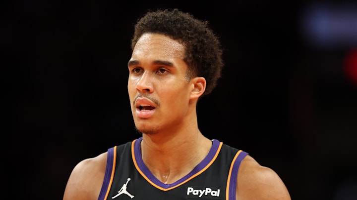 Nov 21, 2025; Phoenix, Arizona, USA; Phoenix Suns forward Oso Ighodaro (11) against the Minnesota Timberwolves during an NBA Cup game at Mortgage Matchup Center. Mandatory Credit: Mark J. Rebilas-Imagn Images Nov 21, 2025; Phoenix, Arizona, USA; Phoenix Suns forward Oso Ighodaro (11) against the Minnesota Timberwolves during an NBA Cup game at Mortgage Matchup Center. Mandatory Credit: Mark J. Rebilas-Imagn Images