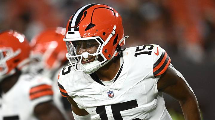 Cleveland Browns quarterback Taylen Green (15) celebrates after a touchdown by Cleveland Browns running back Davon Booth (29) against the New England Patriots during the second half at Huntington Bank Field. Cleveland Browns quarterback Taylen Green (15) celebrates after a touchdown by Cleveland Browns running back Davon Booth (29) against the New England Patriots during the second half at Huntington Bank Field.