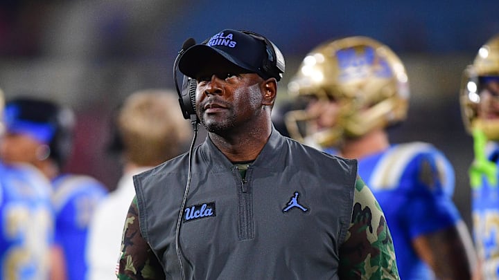 Nov 8, 2025; Pasadena, California, USA; UCLA Bruins interim head coach Tim Skipper during the first half at the Rose Bowl. Mandatory Credit: Gary A. Vasquez-Imagn Images