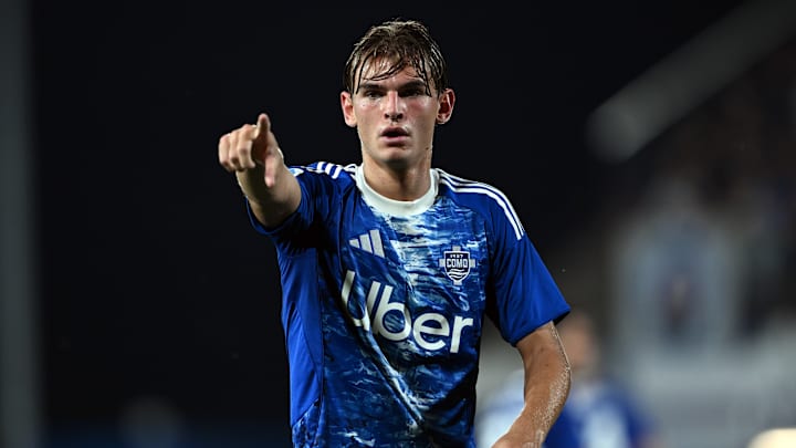 Nico Paz soll ab Sommer 2026 wieder für die Königlichen spielen Nico Paz soll ab Sommer 2026 wieder für die Königlichen spielen