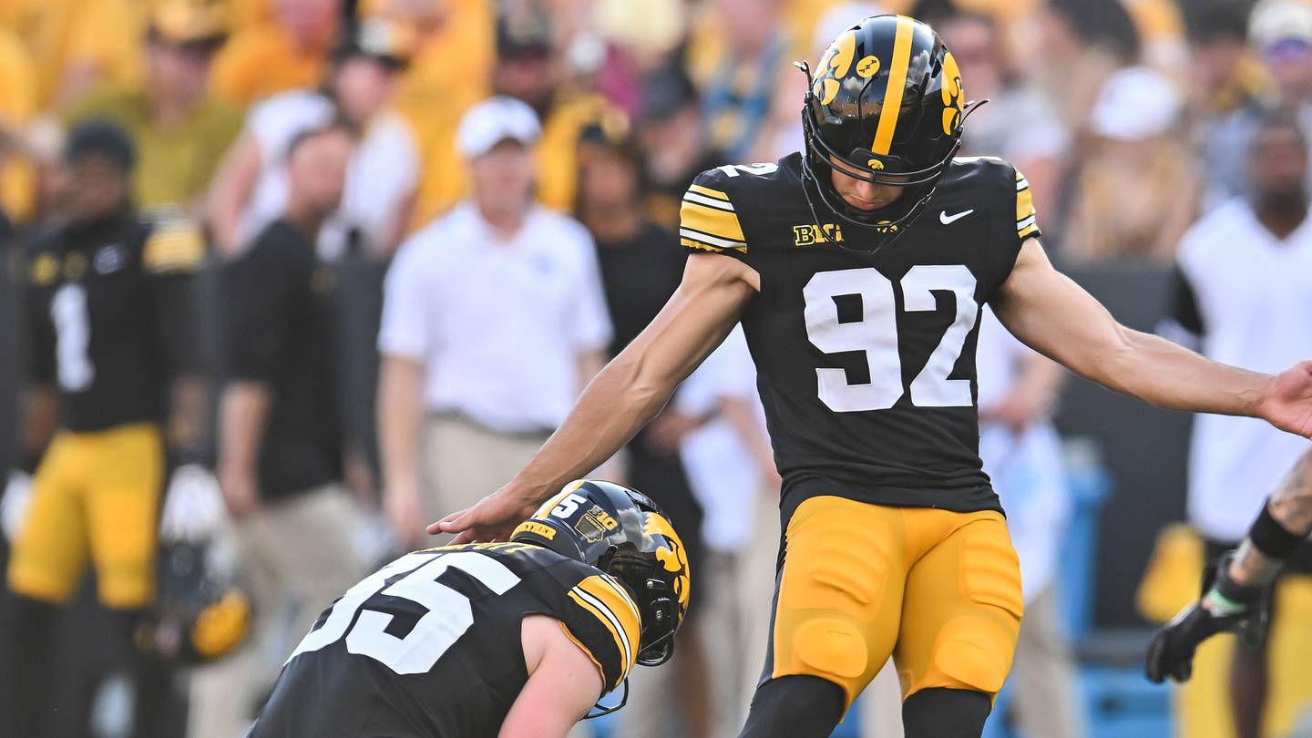 How Iowa Can Beat Minnesota in the Floyd of Rosedale Rivalry Game