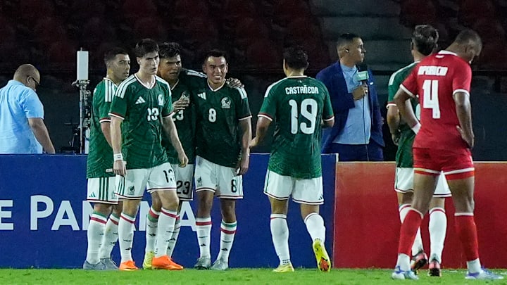 FBL-FRIENDLY-PAN-MEX