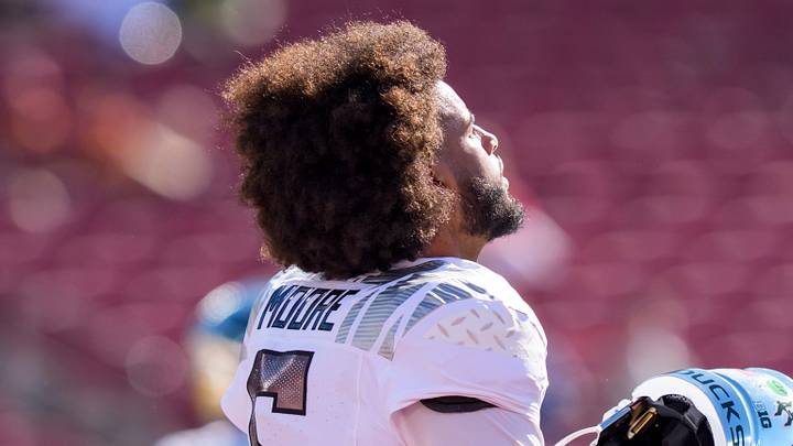 Oregon quarterback Dante Moore