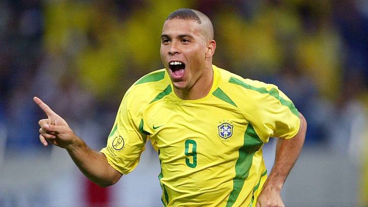 Ronaldo was the star of the 2002 World Cup. Ronaldo was the star of the 2002 World Cup.