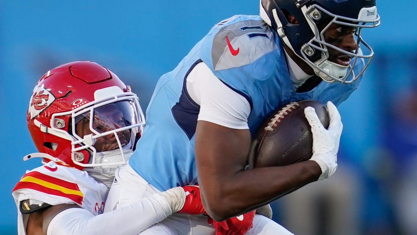 3 Proven Players Detroit Lions Could Trade For During Draft