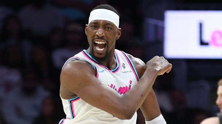 Minnesota Timberwolves v Miami Heat