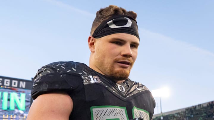 Oregon inside linebacker Bryce Boettcher celebrates his win as the Oregon Ducks host the USC Trojans on Nov. 22, 2025, at Autzen Stadium in Eugene, Oregon.