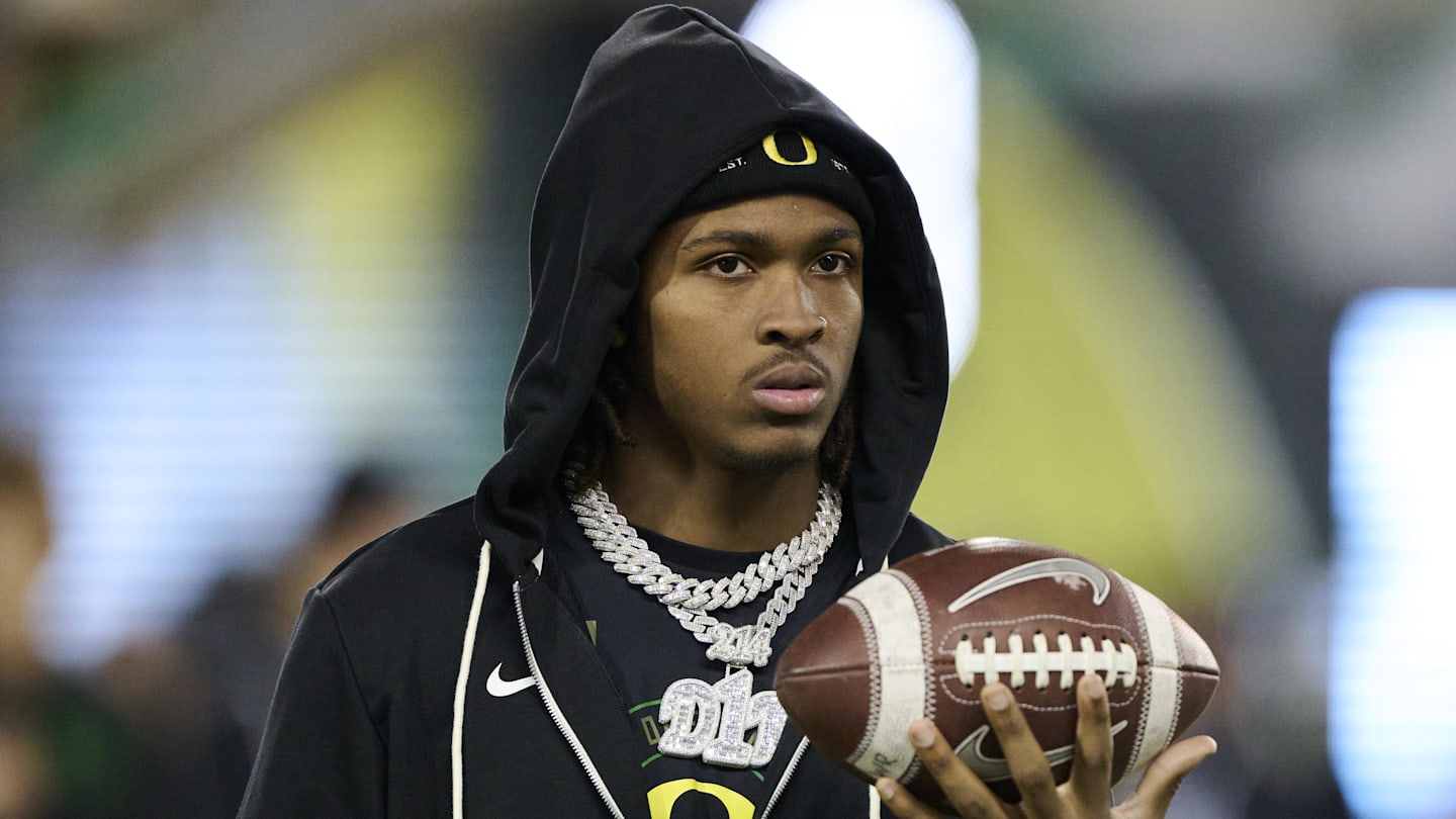 Dan Lanning Pulls Back the Curtain on Dakorien Moore's Long Jump Competition