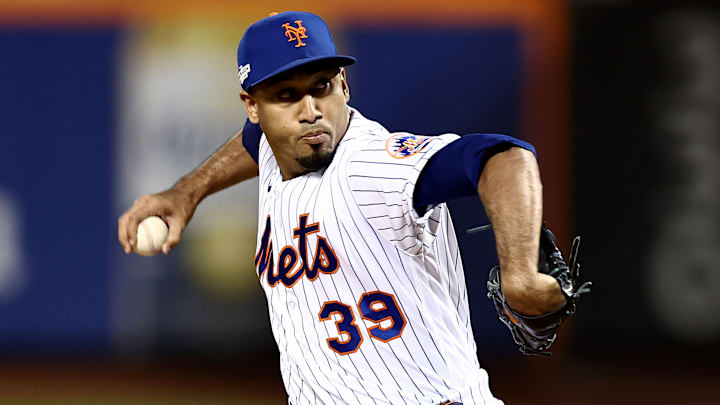 Edwin Díaz juega actualmente con los Mets de Nueva York