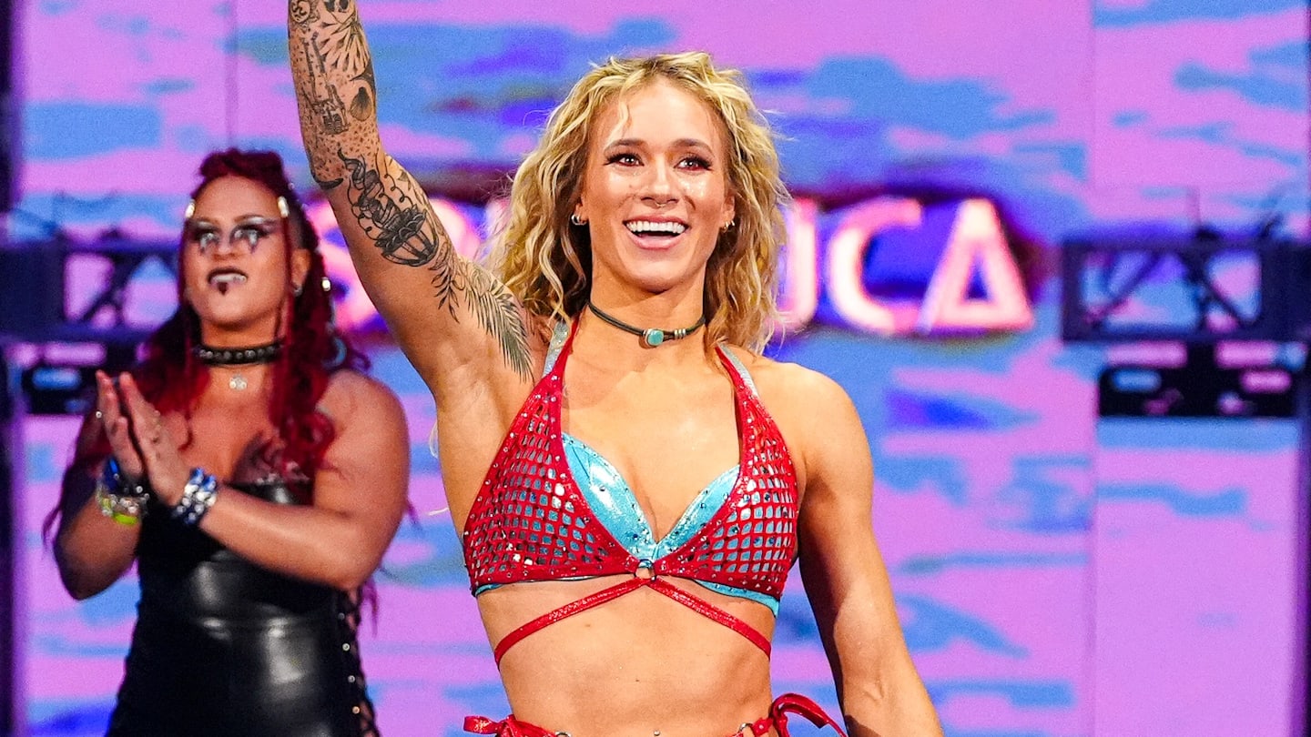 Sol Ruca Shows Off Injury From NXT Table Spot