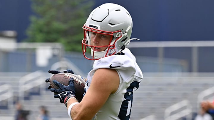 Jun 9, 2025; Foxborough, MA, USA; New England Patriots wide receiver Efton Chism III (86) runs after the catch during minicamp at Gillette Stadium. Mandatory Credit: Eric Canha-Imagn Images