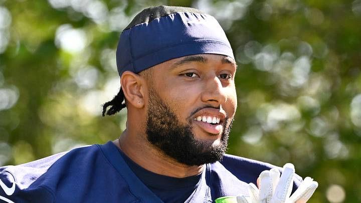 Jul 23, 2025; Foxborough, MA, USA; New England Patriots edge Elijah Ponder (91) walks to the practice field for training camp at Gillette Stadium. Mandatory Credit: Eric Canha-Imagn Images Jul 23, 2025; Foxborough, MA, USA; New England Patriots edge Elijah Ponder (91) walks to the practice field for training camp at Gillette Stadium. Mandatory Credit: Eric Canha-Imagn Images