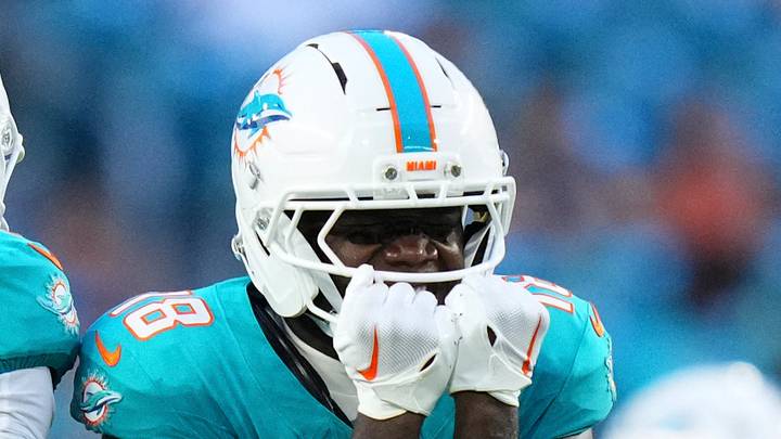 Miami Dolphins wide receiver Chris Bell Miami Dolphins wide receiver Chris Bell
