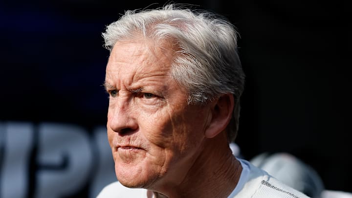 Las Vegas Raiders v Los Angeles Chargers