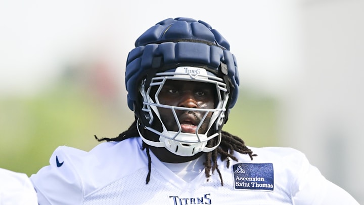 Tennessee Titans defensive tackle T'Vondre Sweat goes through drills during training camp. Mandatory Credit: Steve Roberts-Imagn Images Tennessee Titans defensive tackle T'Vondre Sweat goes through drills during training camp. Mandatory Credit: Steve Roberts-Imagn Images