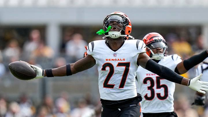 Cincinnati Bengals safety Jordan Battle (27) celebrates an interception in the second quarter of the NFL Week 3 game between the Pittsburgh Steelers and the Cincinnati Bengals at Acrisure Stadium in Pittsburgh on Sunday, Sept. 27, 2026. The game was tied at 17 at halftime. Cincinnati Bengals safety Jordan Battle (27) celebrates an interception in the second quarter of the NFL Week 3 game between the Pittsburgh Steelers and the Cincinnati Bengals at Acrisure Stadium in Pittsburgh on Sunday, Sept. 27, 2026. The game was tied at 17 at halftime.