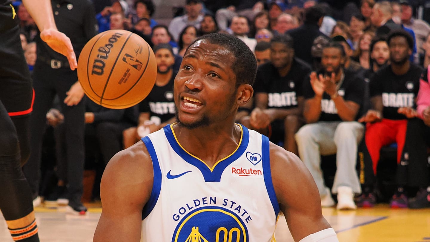 Hawks make surprise Kristaps Porzingis trade that leaves the fanbase divided